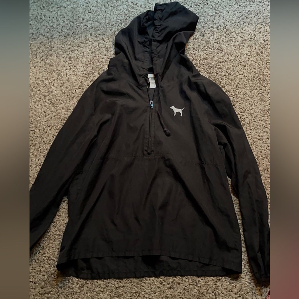 PINK Wind Breaker